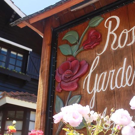 Apart Rose Garden San Martín de los Andes Dış mekan fotoğraf